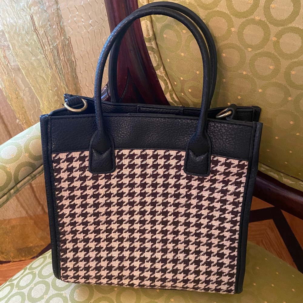Canvas hand bag